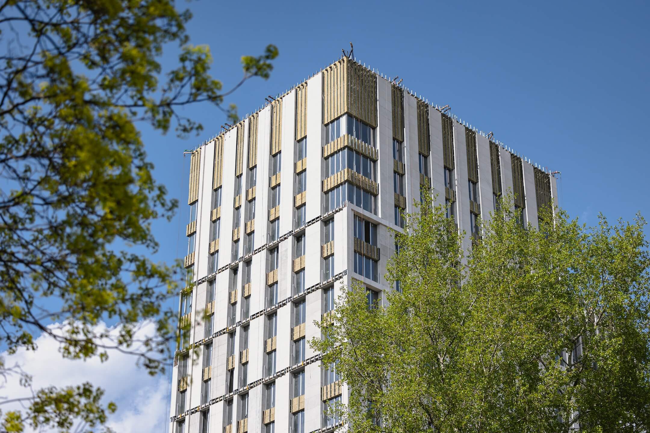 2025-04-22T00:00:00.000Z